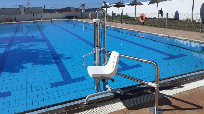 Grúa Piscina B2